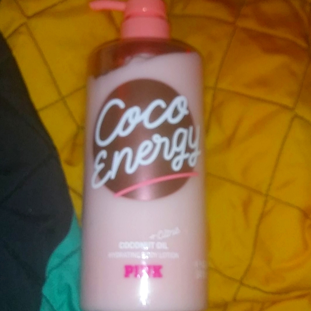 Vs pink lotion